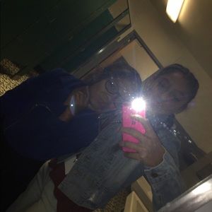 Meet your Posher, Naylqni